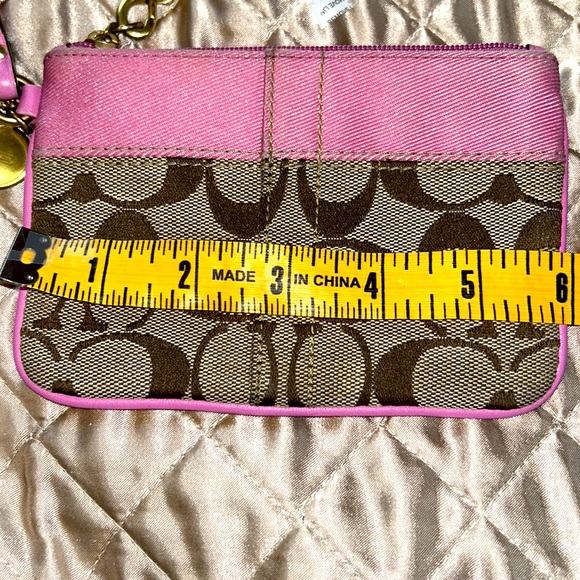 COACH WRISTLET CHANGE PURSE 👛 - Picture 3 of 4